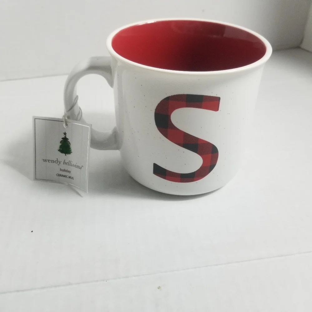 NWT WENDY BELLISSIMO MUG S MONOGRAM MUG
